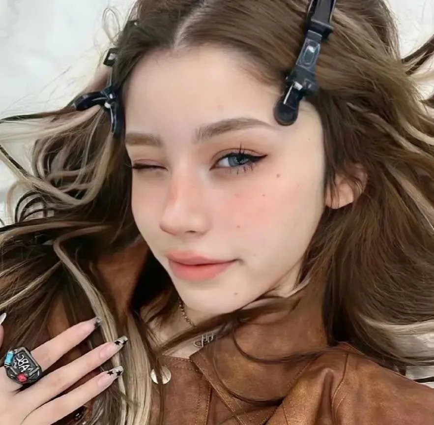 龙少爷粤语